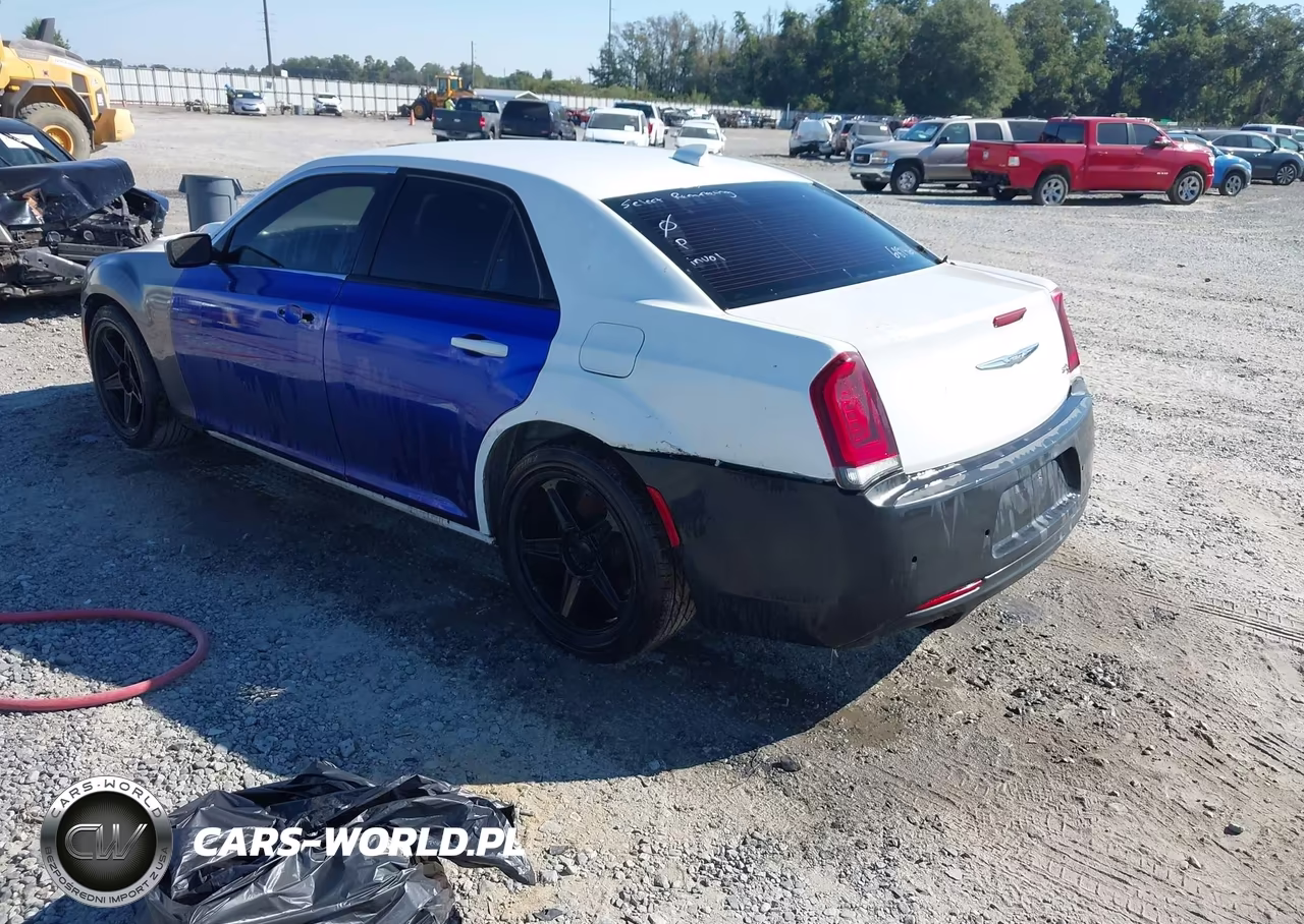 2019 Chrysler 300 300S VIN:2C3CCABG5KH689461 - 3