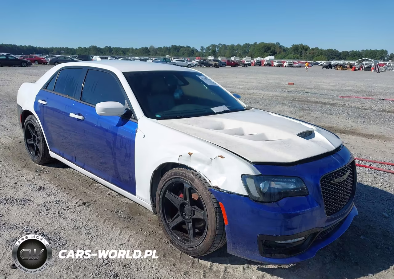 2019 Chrysler 300 300S VIN:2C3CCABG5KH689461 - 6