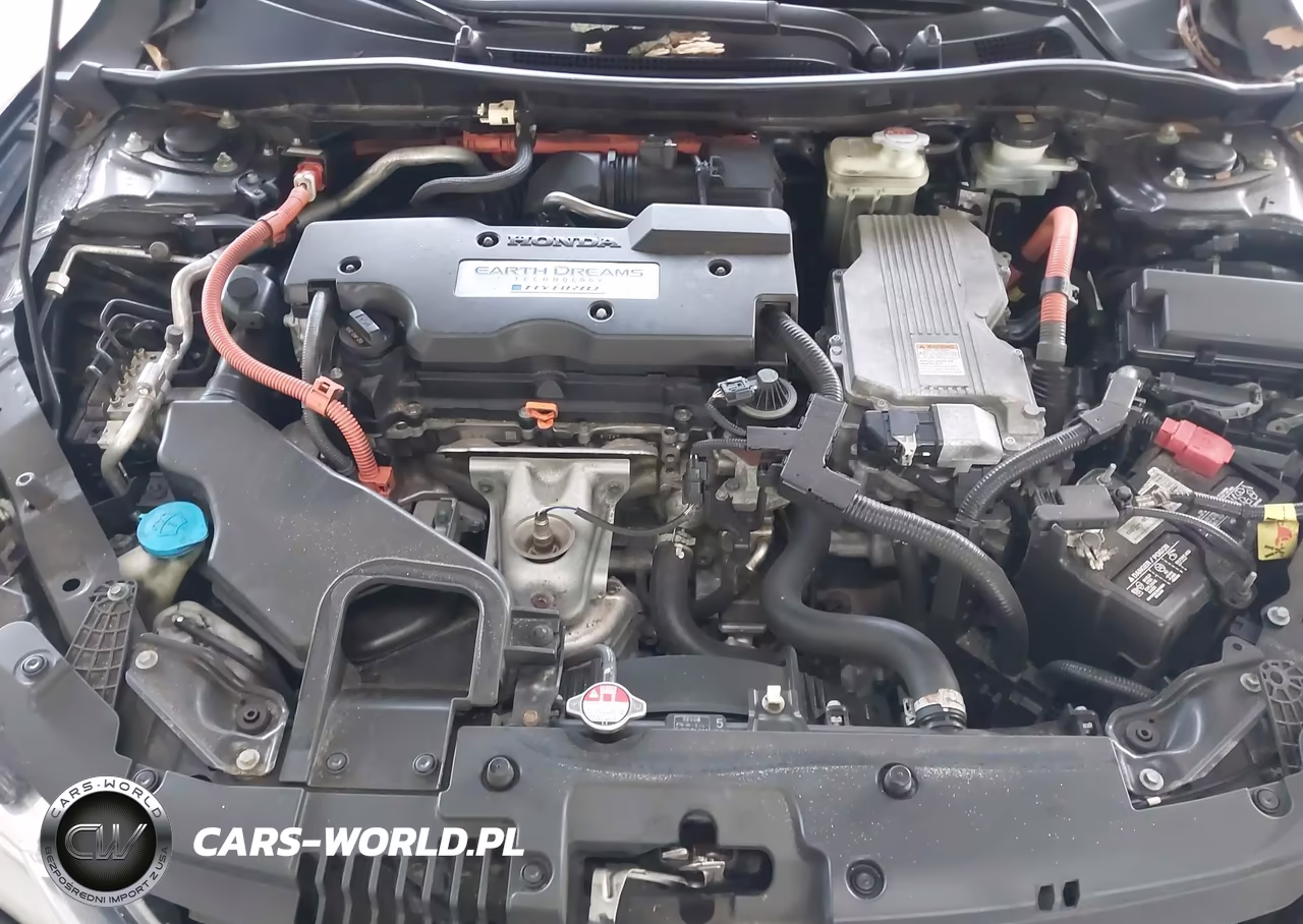 2017 Honda Accord Hybrid Touring VIN:JHMCR6F71HC000835 - 10
