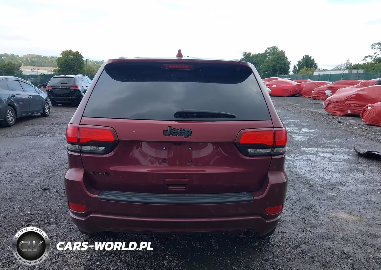 2019 Jeep Grand Cherokee Altitude 4X4 VIN:1C4RJFAG7KC566127 - 17