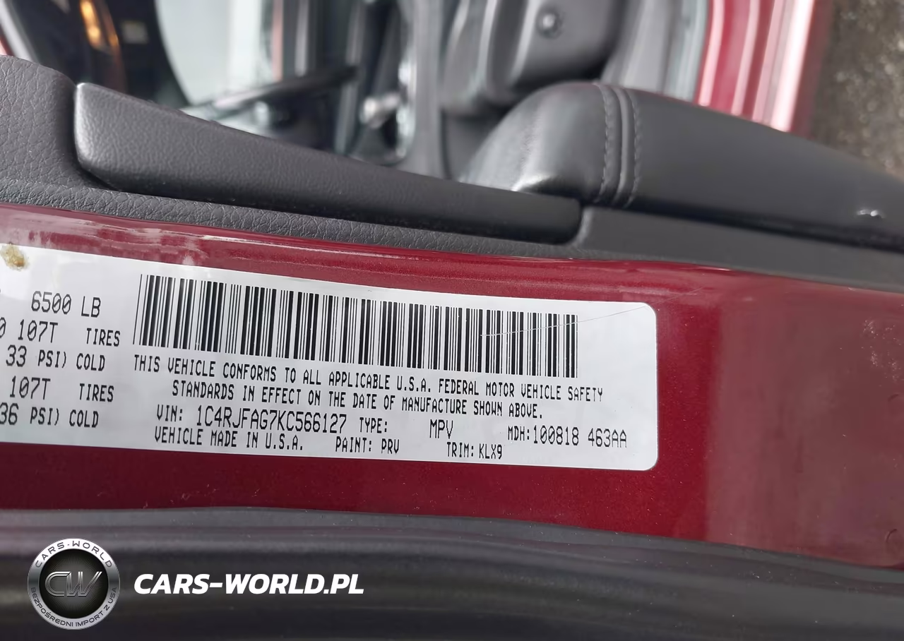 2019 Jeep Grand Cherokee Altitude 4X4 VIN:1C4RJFAG7KC566127 - 9