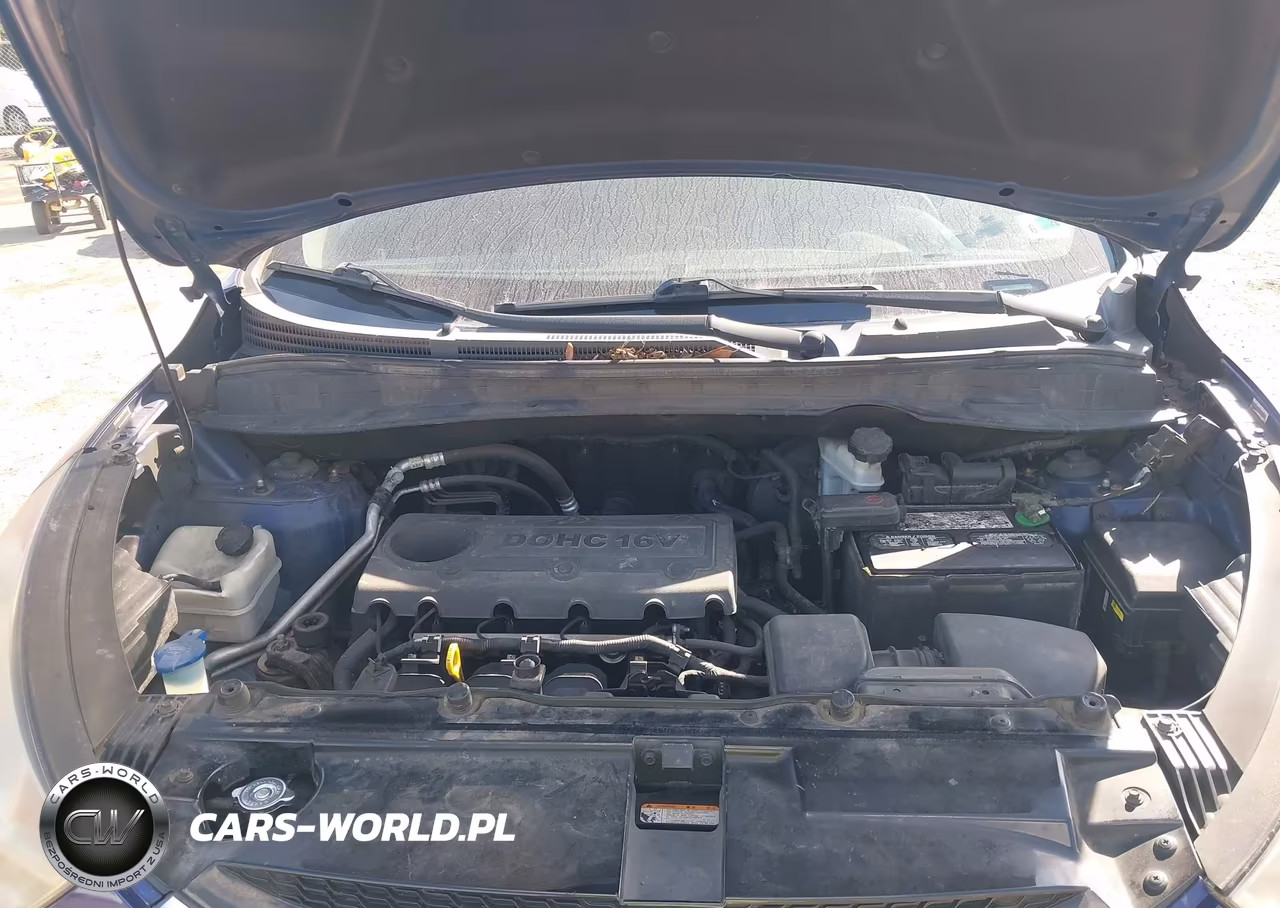 2011 Hyundai Tucson Gl VIN:KM8JU3AC5BU244267 - 10