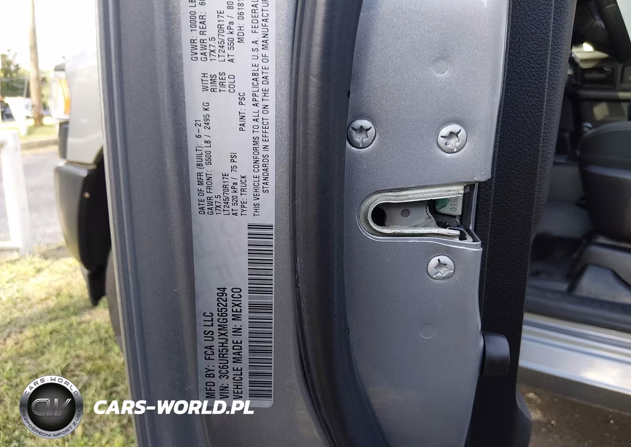 2021 Ram 2500 Tradesman 4X4 8' Box VIN:3C6UR5HJXMG652294 - 9