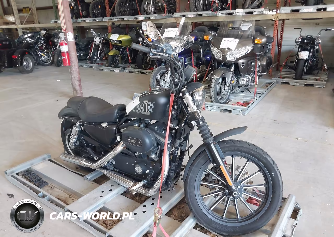 2014 Harley-Davidson Xl883 Iron 883 – zdjęcie 1 z 18