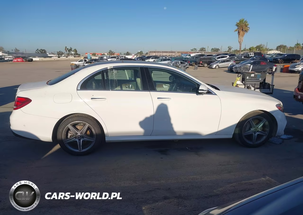 2018 Mercedes-Benz E 300 VIN:WDDZF4JB5JA378085 - 13