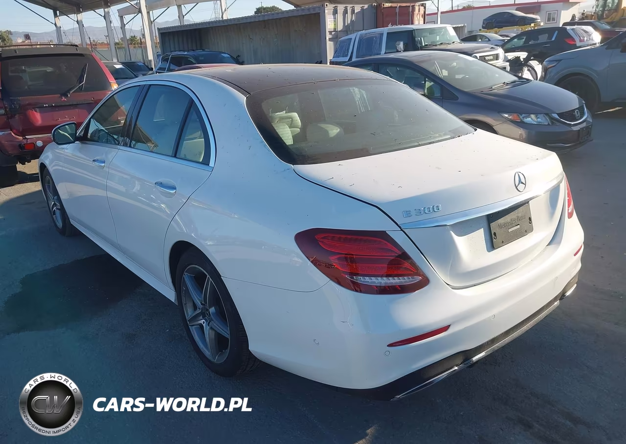 2018 Mercedes-Benz E 300 VIN:WDDZF4JB5JA378085 - 3