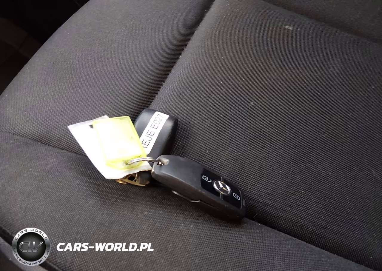 2019 Mercedes-Benz Sprinter 2500 High Roof V6 VIN:WD4PF1CD6KP152673 - 11