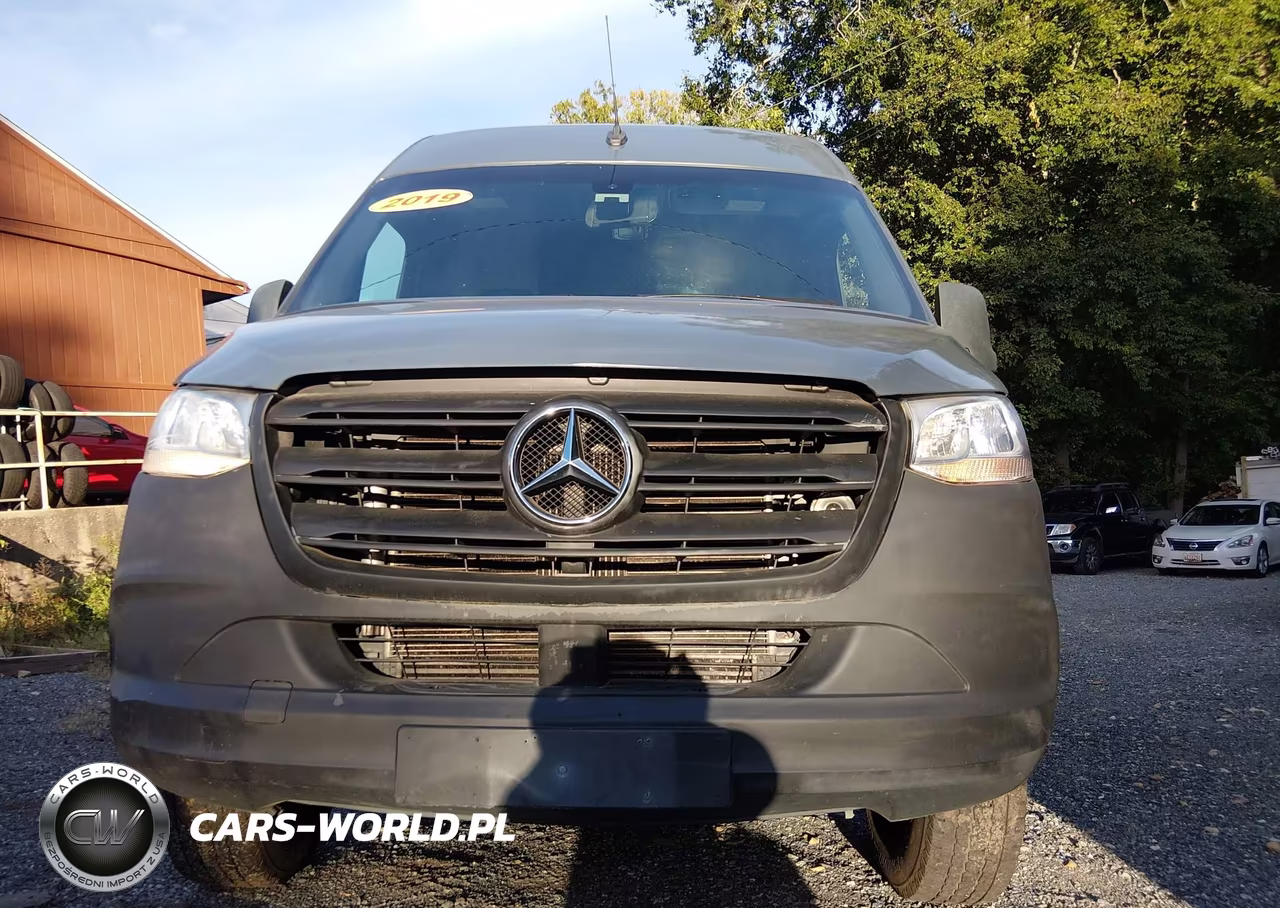 2019 Mercedes-Benz Sprinter 2500 High Roof V6 VIN:WD4PF1CD6KP152673 - 13