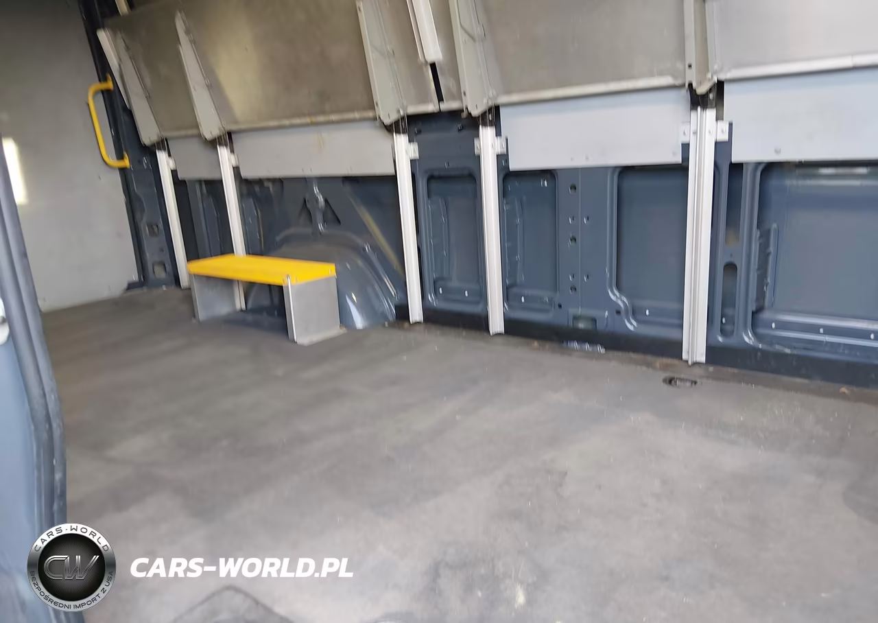2019 Mercedes-Benz Sprinter 2500 High Roof V6 VIN:WD4PF1CD6KP152673 - 19