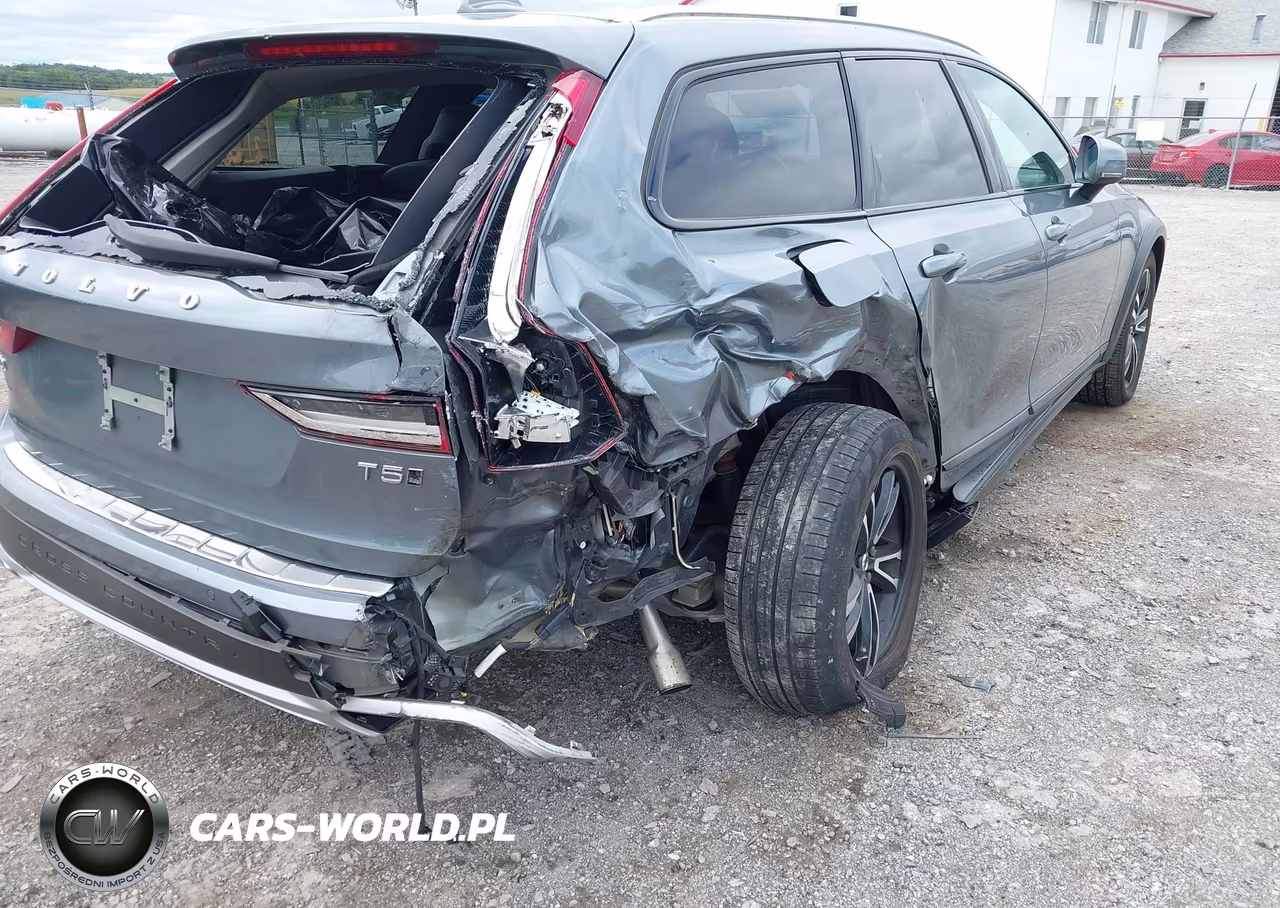 2018 Volvo V90 Cross Country T5 VIN:YV4102NK5J1021333 - 6