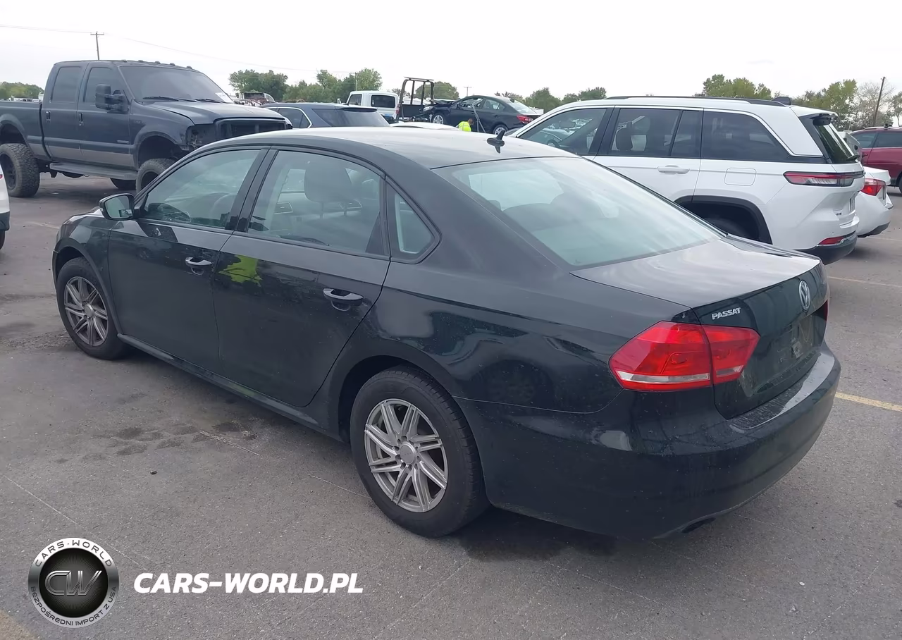 2015 Volkswagen Passat 1.8T S VIN:1VWAT7A30FC033873 - 3