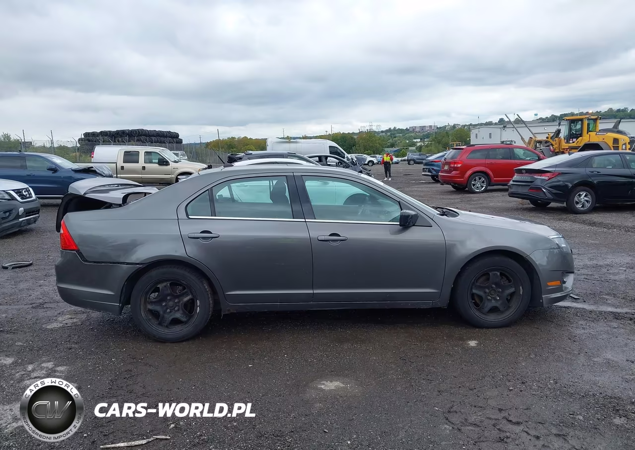 2011 Ford Fusion Se VIN:3FAHP0HA6BR182470 - 13