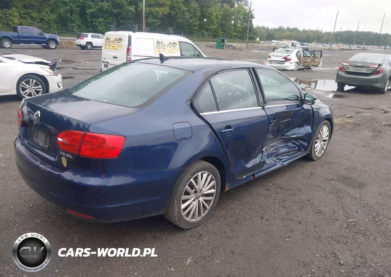 2011 Volkswagen Jetta 2.5L Sel VIN:3VWLZ7AJ9BM021512 - 4