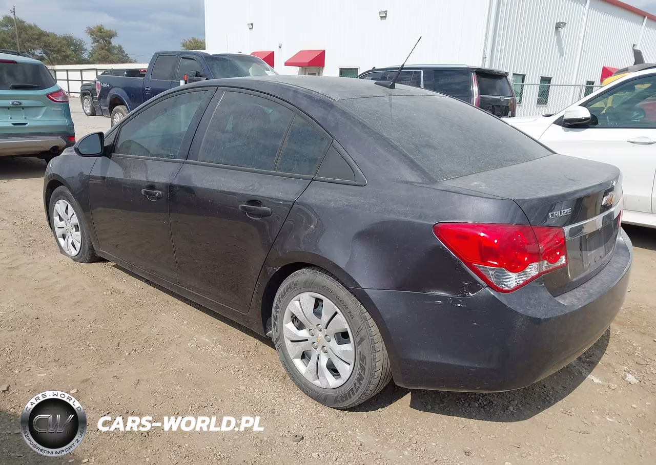 2014 Chevrolet Cruze Ls Auto VIN:1G1PA5SH4E7141995 - 3