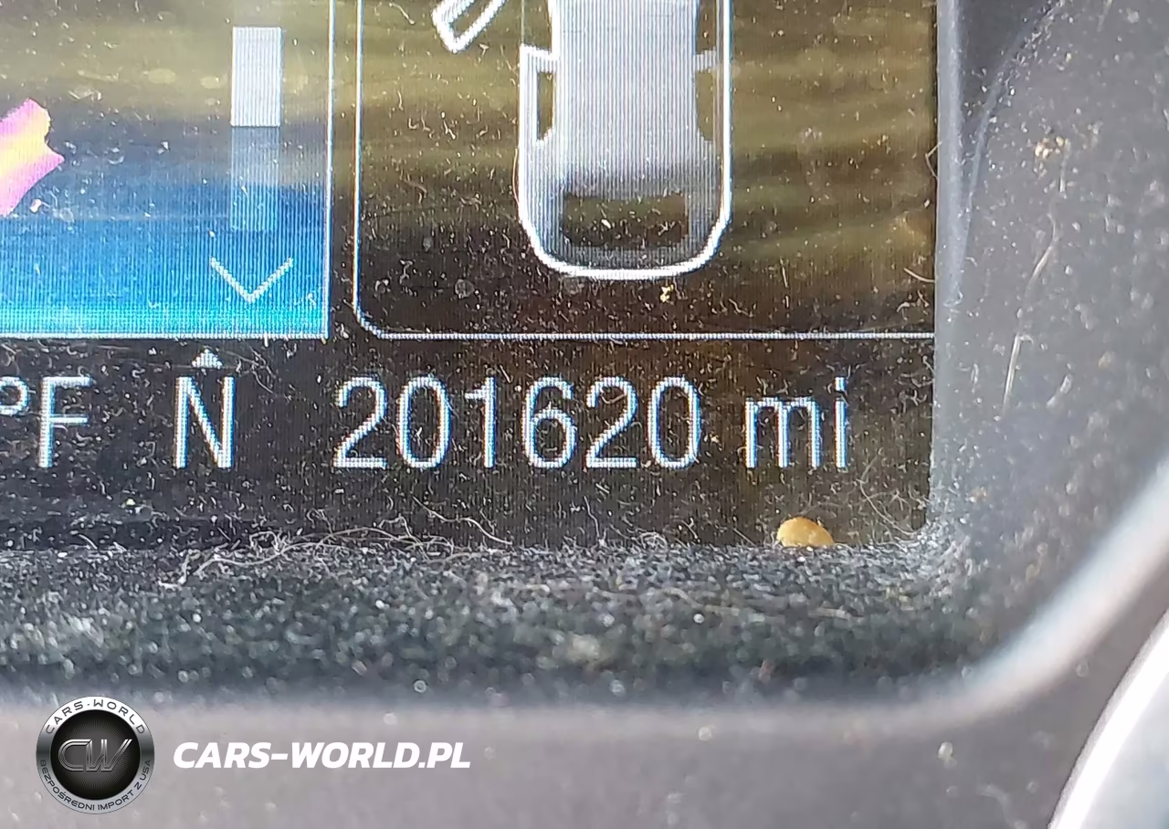 2012 Ford Focus Titanium VIN:1FAHP3J23CL370416 - 15