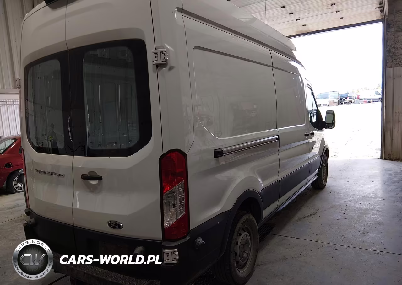 2018 Ford Transit-350 VIN:1FTBW2XMXJKB07252 - 4