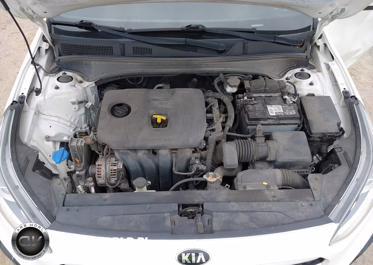2021 Kia Forte Lxs VIN:3KPF24AD6ME283241 - 10