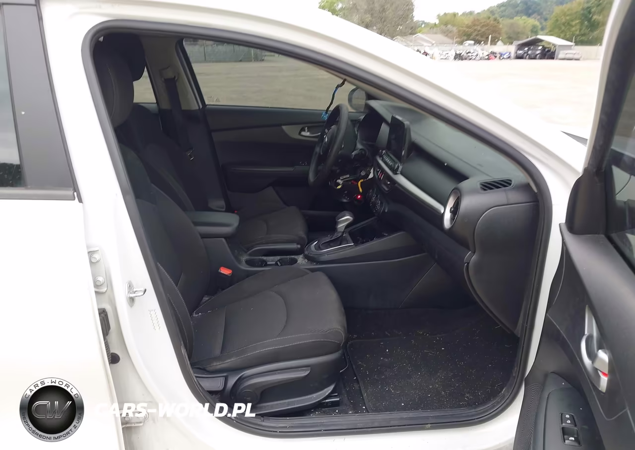 2021 Kia Forte Lxs VIN:3KPF24AD6ME283241 - 5