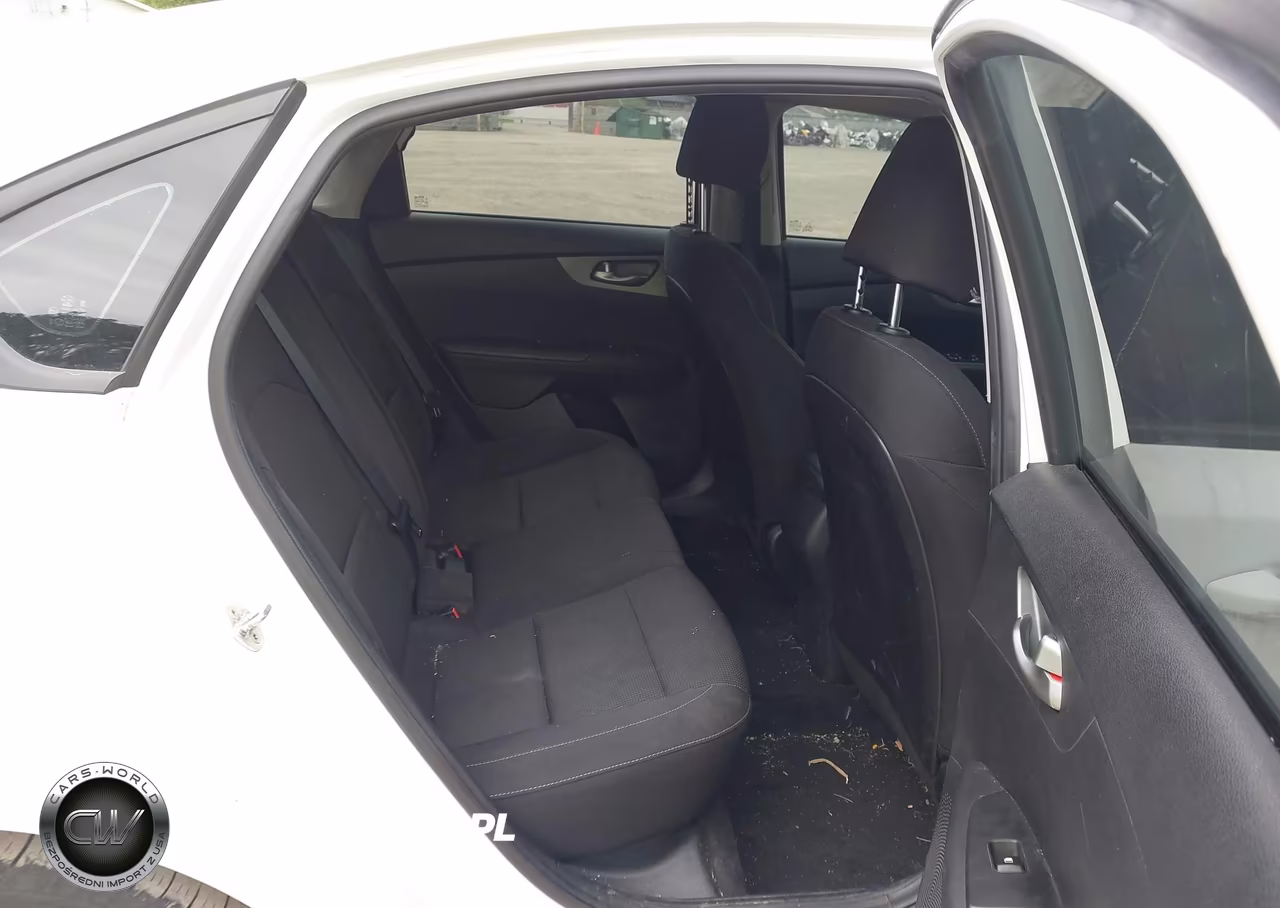 2021 Kia Forte Lxs VIN:3KPF24AD6ME283241 - 8