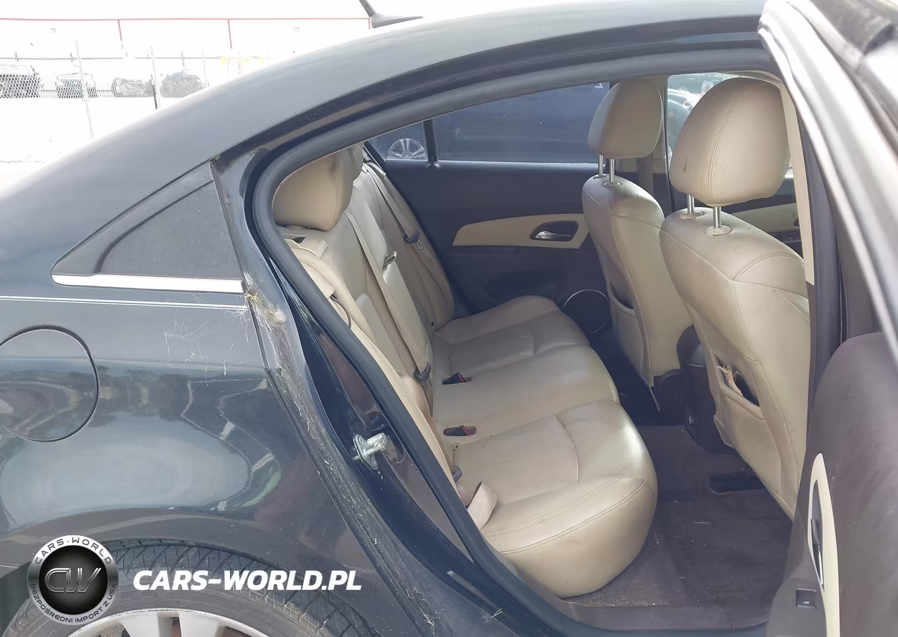 2011 Chevrolet Cruz VIN:1G1PH5S91B7126404 - 8