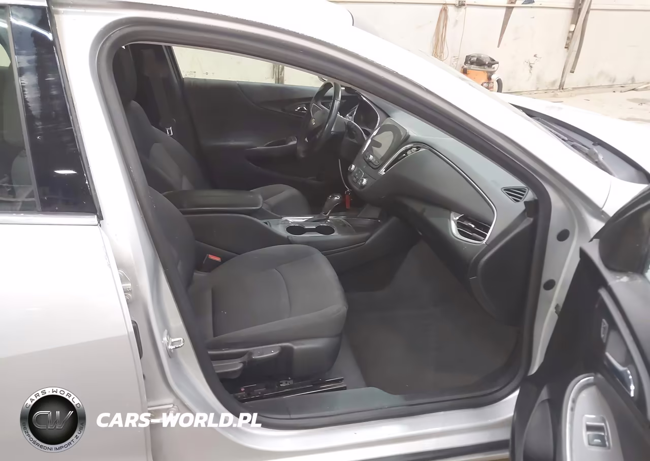 2018 Chevrolet Malibu Lt VIN:1G1ZD5ST8JF129014 - 5