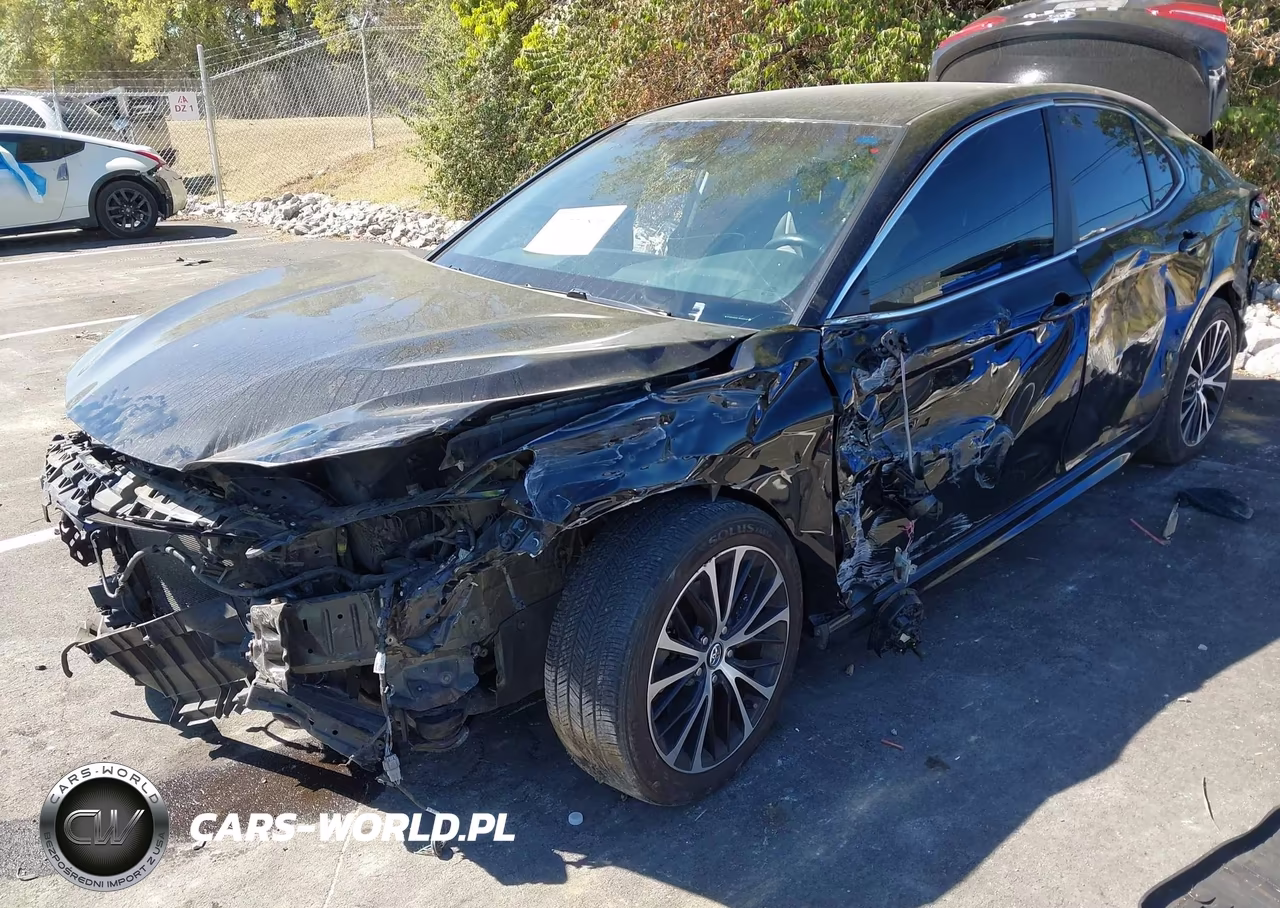 2018 Toyota Camry Se VIN:4T1B11HK5JU576142 - 2