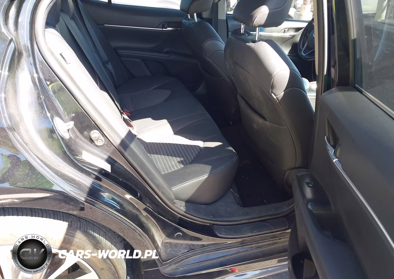 2018 Toyota Camry Se VIN:4T1B11HK5JU576142 - 8