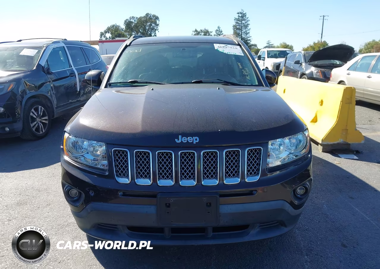 2014 Jeep Compass Latitude VIN:1C4NJDEB0ED714067 - 12