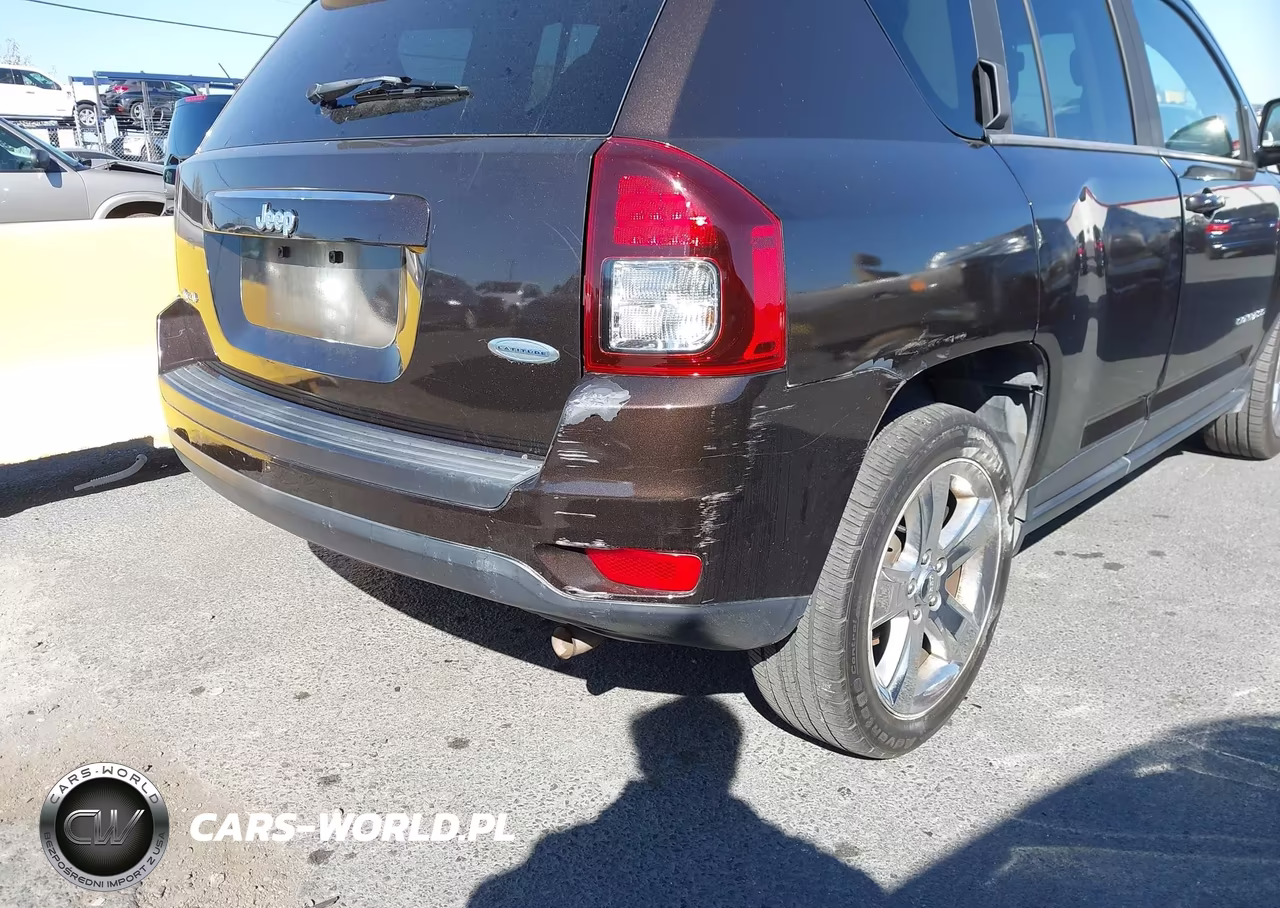 2014 Jeep Compass Latitude VIN:1C4NJDEB0ED714067 - 6