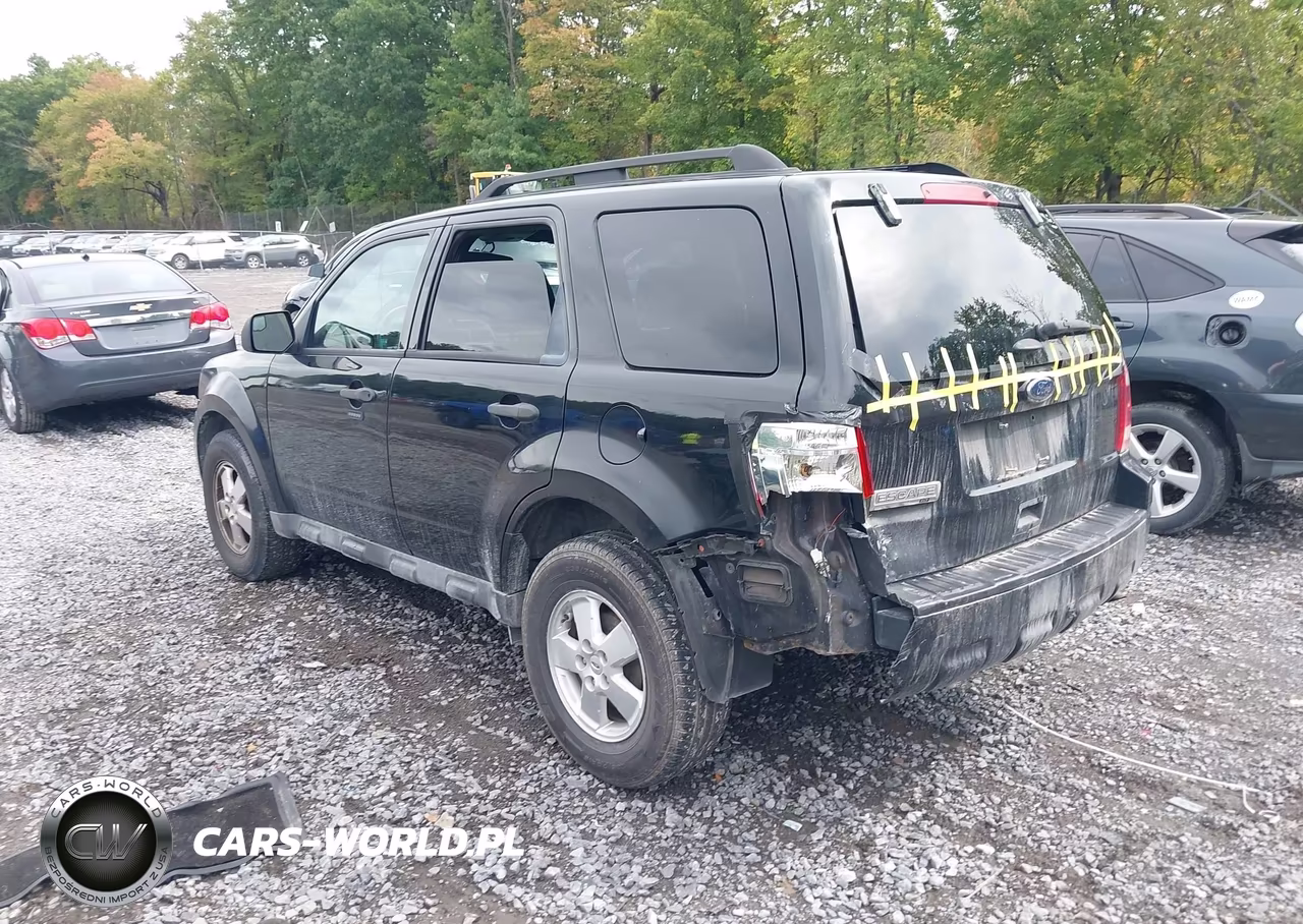 2012 Ford Escape Xlt VIN:1FMCU9D77CKA12387 - 3