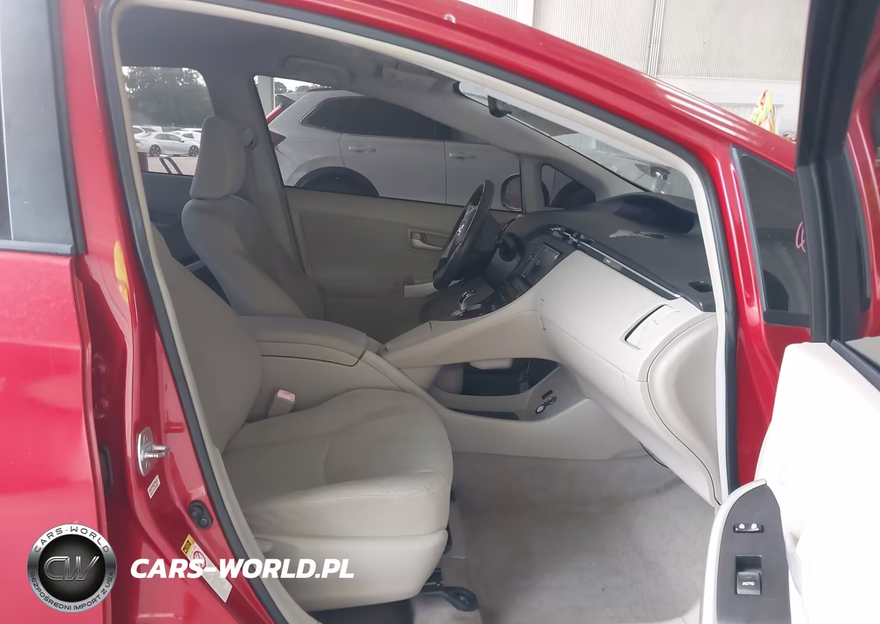 2011 Toyota Prius Two VIN:JTDKN3DU3B0287216 - 5
