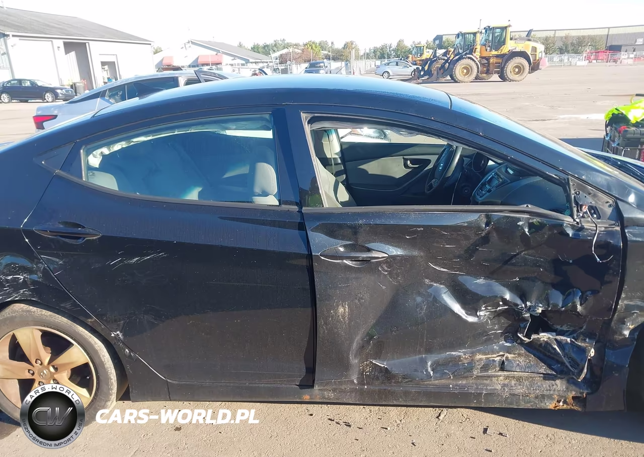 2013 Hyundai Elantra Gls VIN:5NPDH4AEXDH234358 - 13