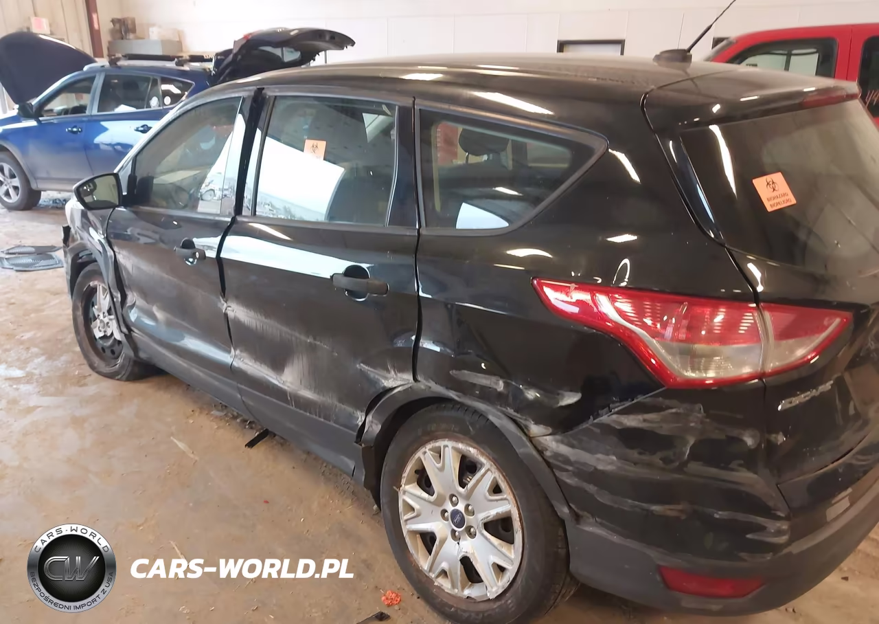 2013 Ford Escape S VIN:1FMCU0F73DUC92095 - 6