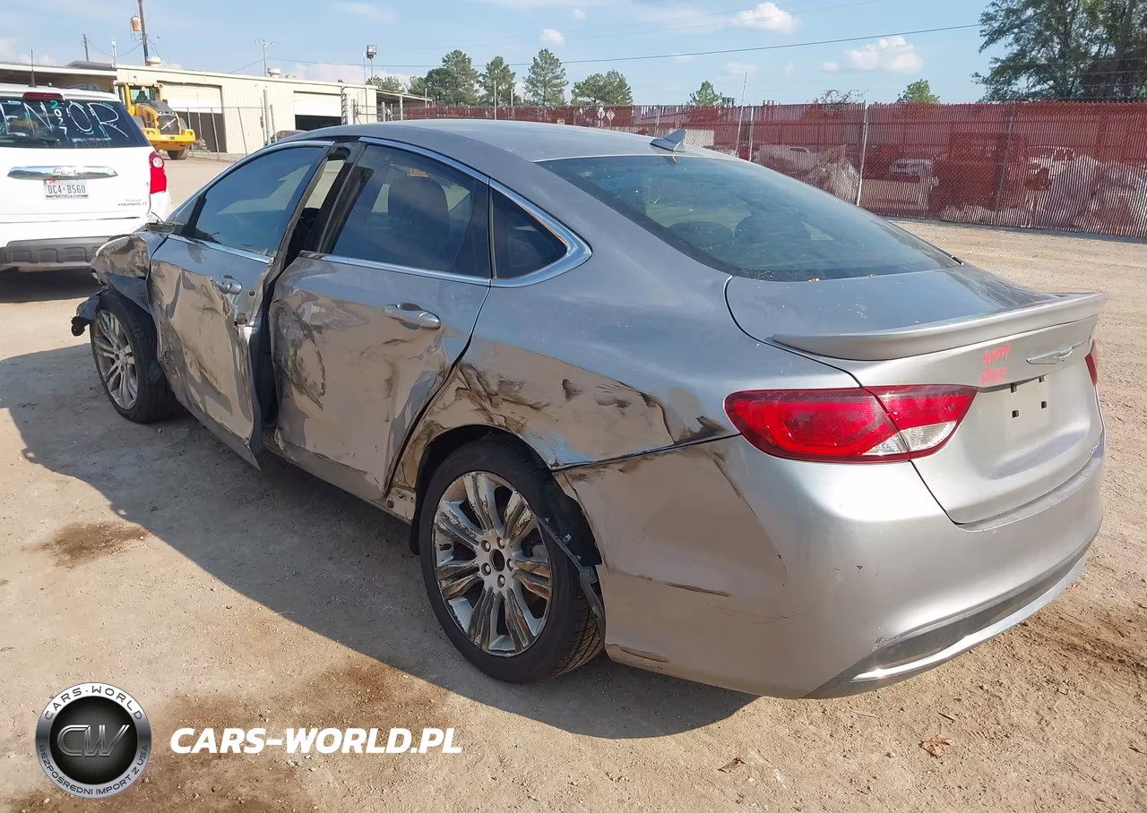 2015 Chrysler 200 Limited VIN:1C3CCCAB9FN702632 - 3