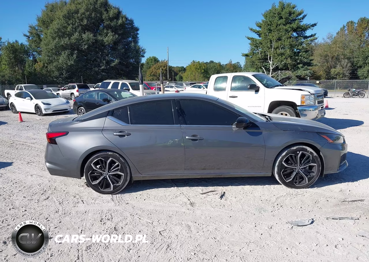 2025 Nissan Altima Sr Fwd VIN:1N4BL4CV9SN307337 - 13
