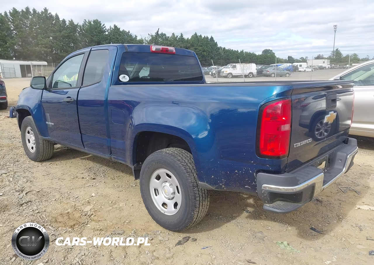 2019 Chevrolet Colorado VIN:1GCHSAEA4K1127903 - 3