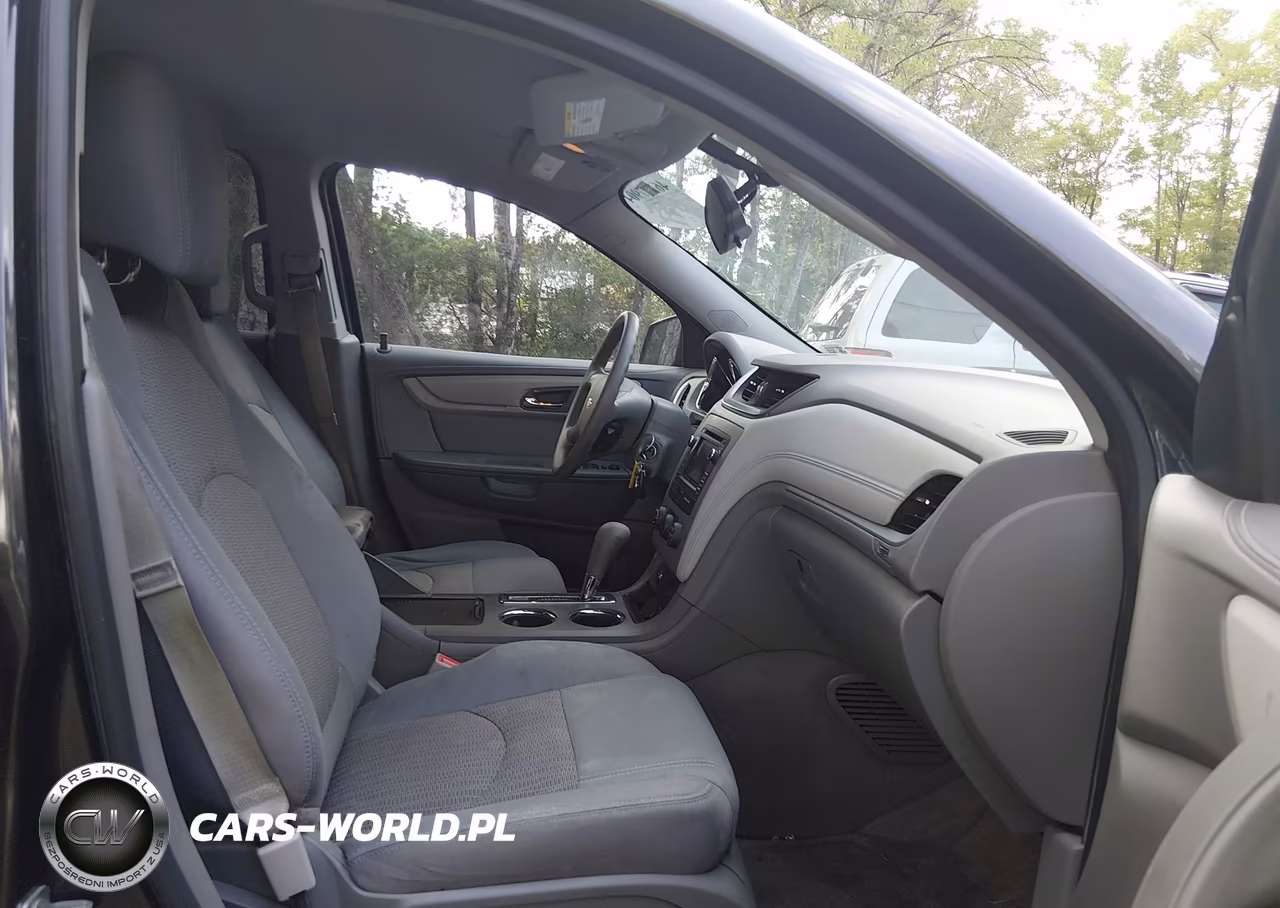 2015 Chevrolet Traverse Ls VIN:1GNKVFKD7FJ133166 - 5