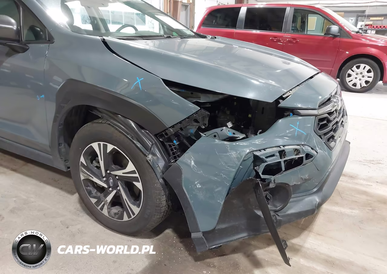 2024 Subaru Crosstrek Premium VIN:JF2GUADC1R8904775 - 6