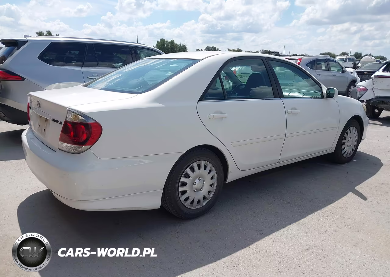 2005 Toyota Camry Se VIN:4T1BE32K35U391053 - 4
