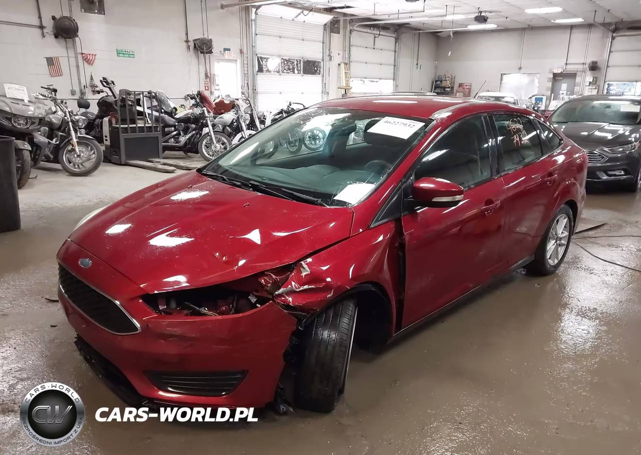2017 Ford Focus Se VIN:1FADP3F2XHL312544 - 2
