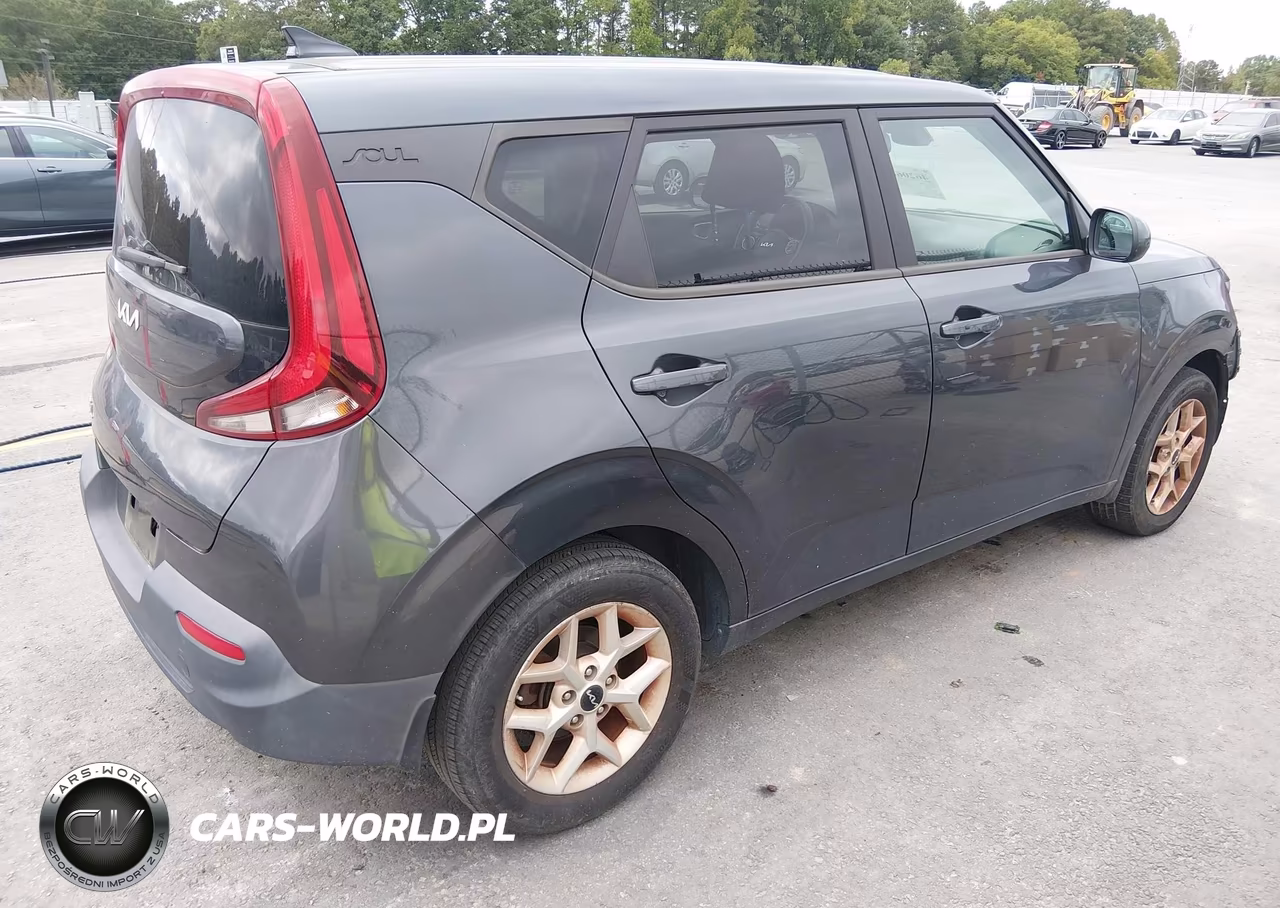2022 Kia Soul S VIN:KNDJ23AU9N7817628 - 4