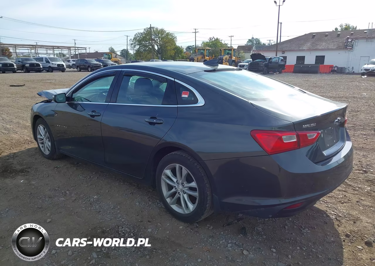 2018 Chevrolet Malibu Lt VIN:1G1ZD5ST4JF166299 - 3
