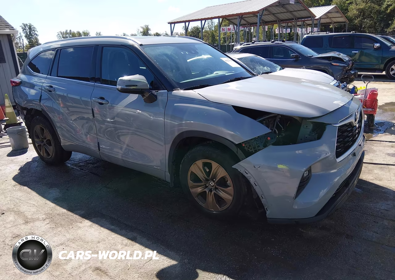2022 Toyota Highlander Hybrid Xle Bronze Edition – zdjęcie 1 z 17