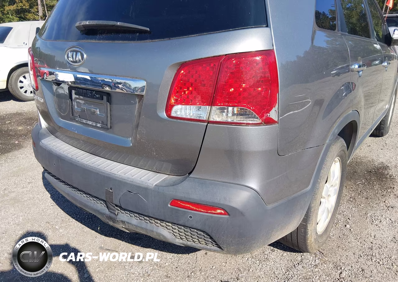 2011 Kia Sorento Lx VIN:5XYKTDA17BG155723 - 6
