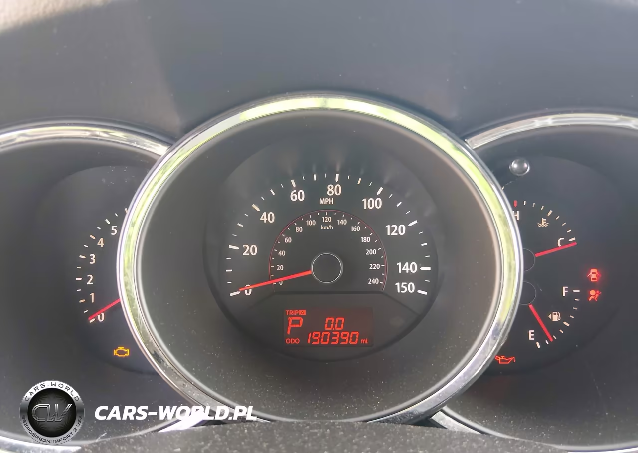 2011 Kia Sorento Lx VIN:5XYKTDA17BG155723 - 7