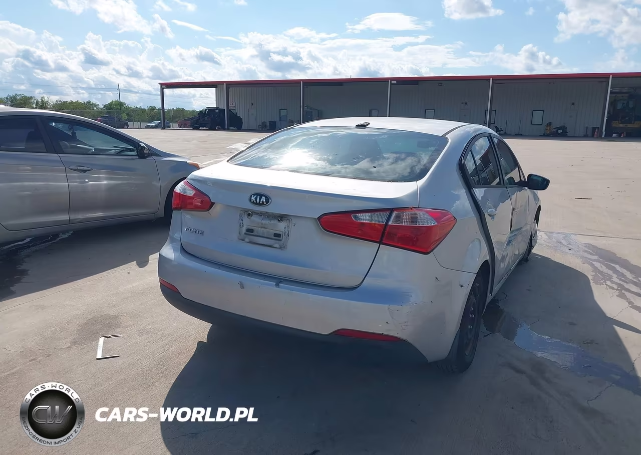 2016 Kia Forte Lx VIN:KNAFK4A63G5510920 - 4