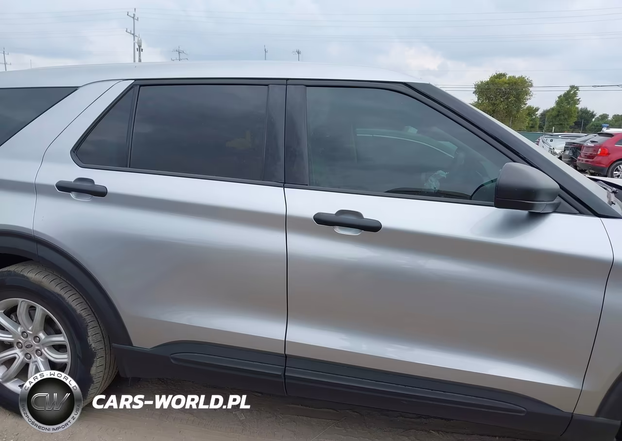 2021 Ford Explorer VIN:1FMSK7BHXMGA29934 - 13