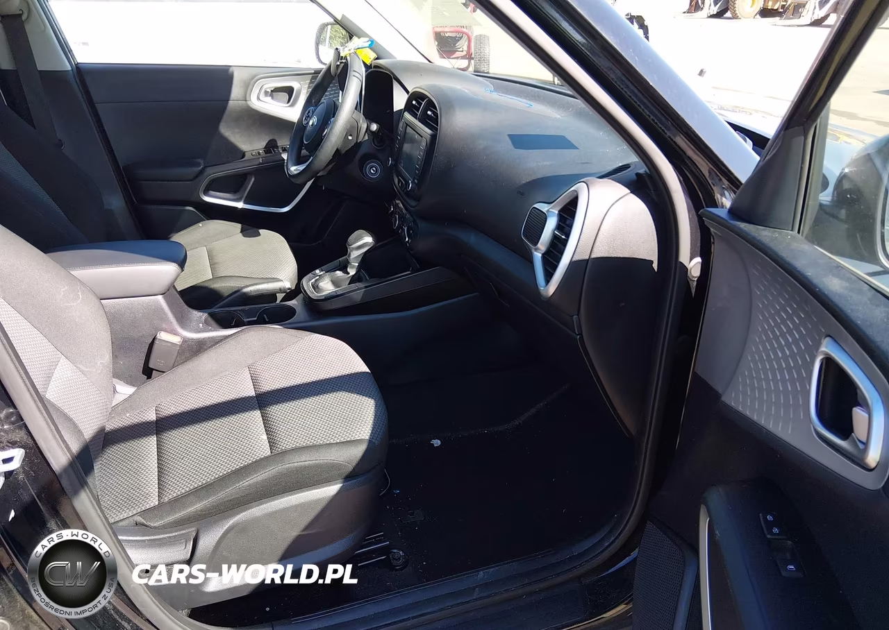 2020 Kia Soul Lx VIN:KNDJ23AU8L7053848 - 5