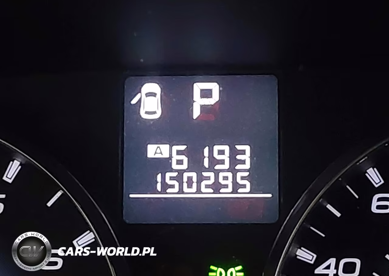 2011 Subaru Outback 3.6R Limited VIN:4S4BRDKC3B2323071 - 15
