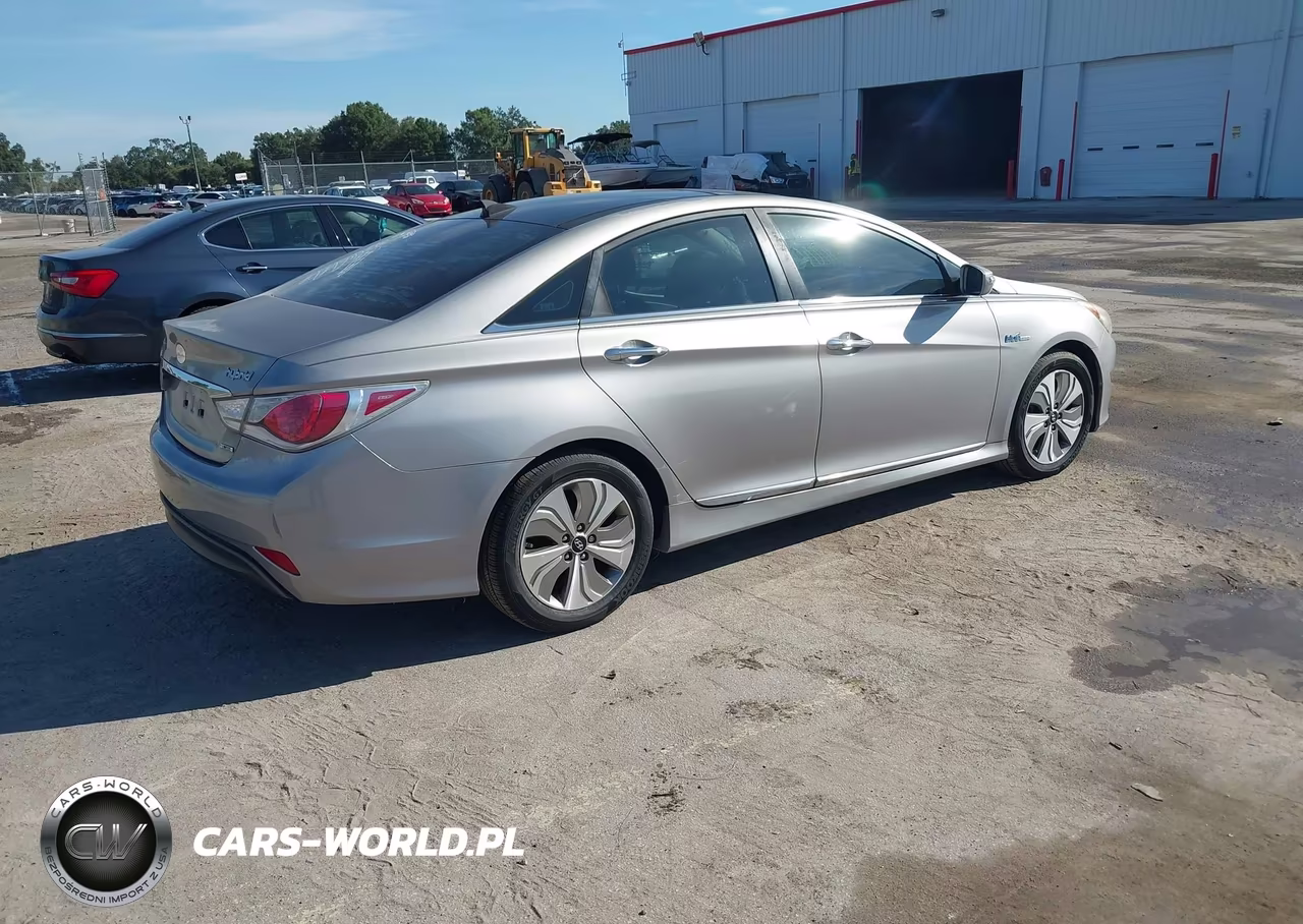 2014 Hyundai Sonata Hybrid Limited VIN:KMHEC4A46EA103068 - 4